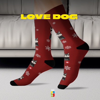 Wrap yourself in these charming dog socks with snowflakes and a cute Schnauzer design. Ideal for cold winter days!